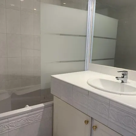 T3 En Bord De Avec Balcon, Wifi Et Parking Securise - Fr-1-374-23 Lejlighed Arcachon
