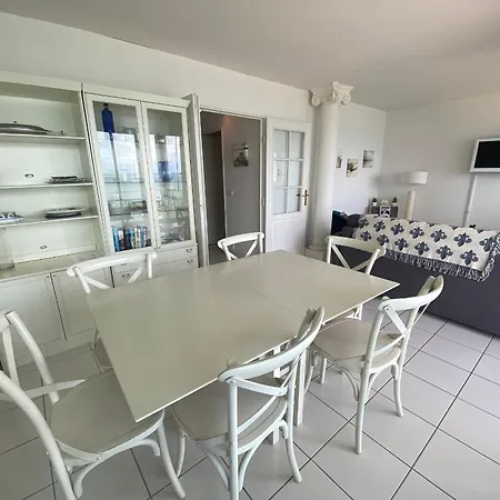 T3 En Bord De Avec Balcon, Wifi Et Parking Securise - Fr-1-374-23 Lejlighed *
