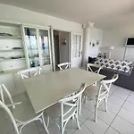 T3 En Bord De Avec Balcon, Wifi Et Parking Securise - Fr-1-374-23 アパート *