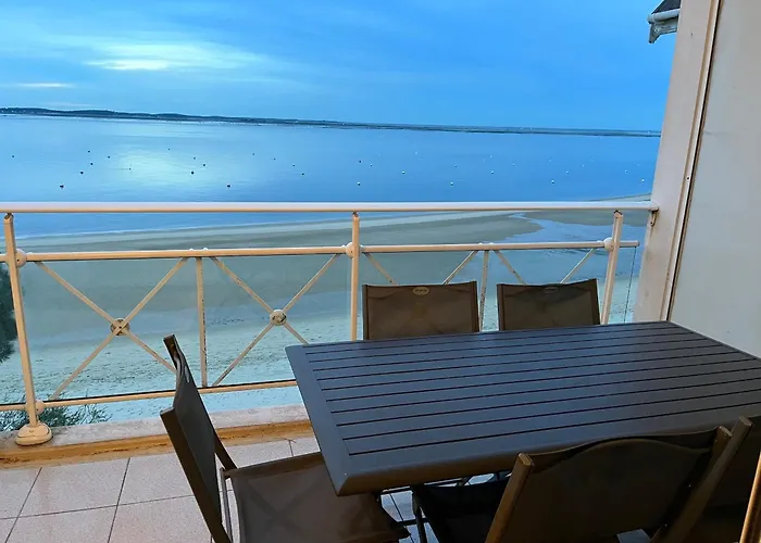 Apartment T3 En Bord De Avec Balcon, Wifi Et Parking Securise - Fr-1-374-23